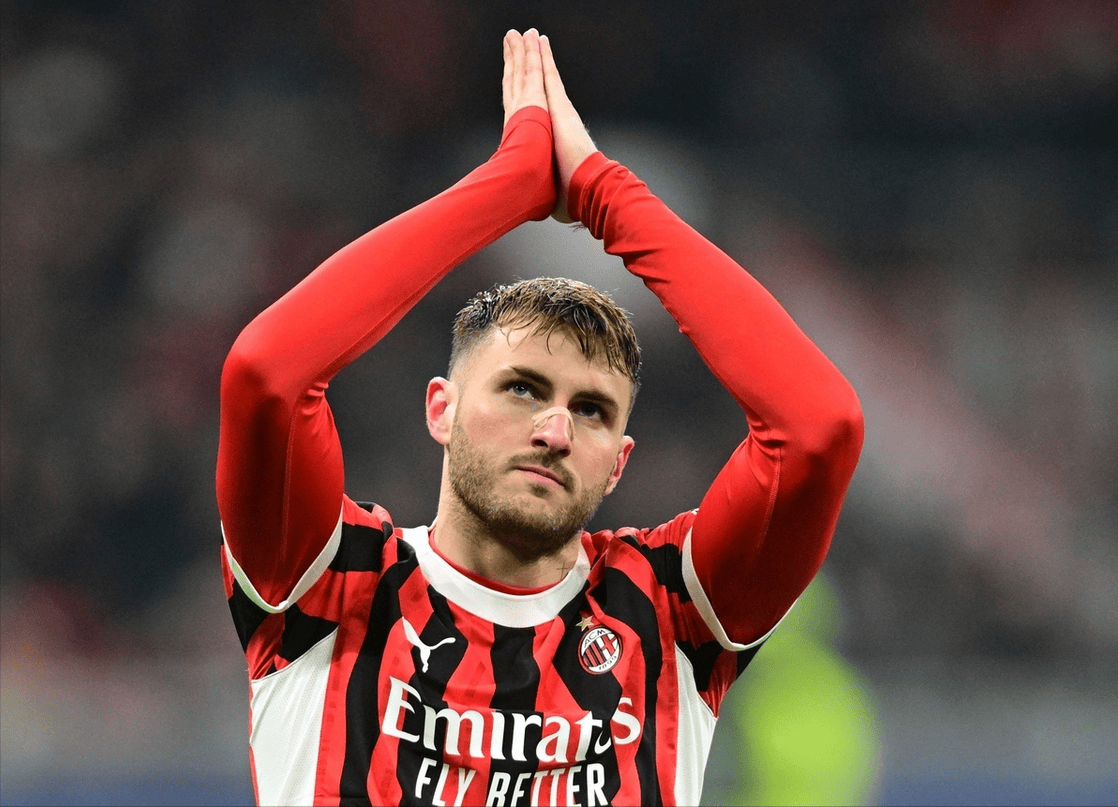 中间距离的 中间距离的